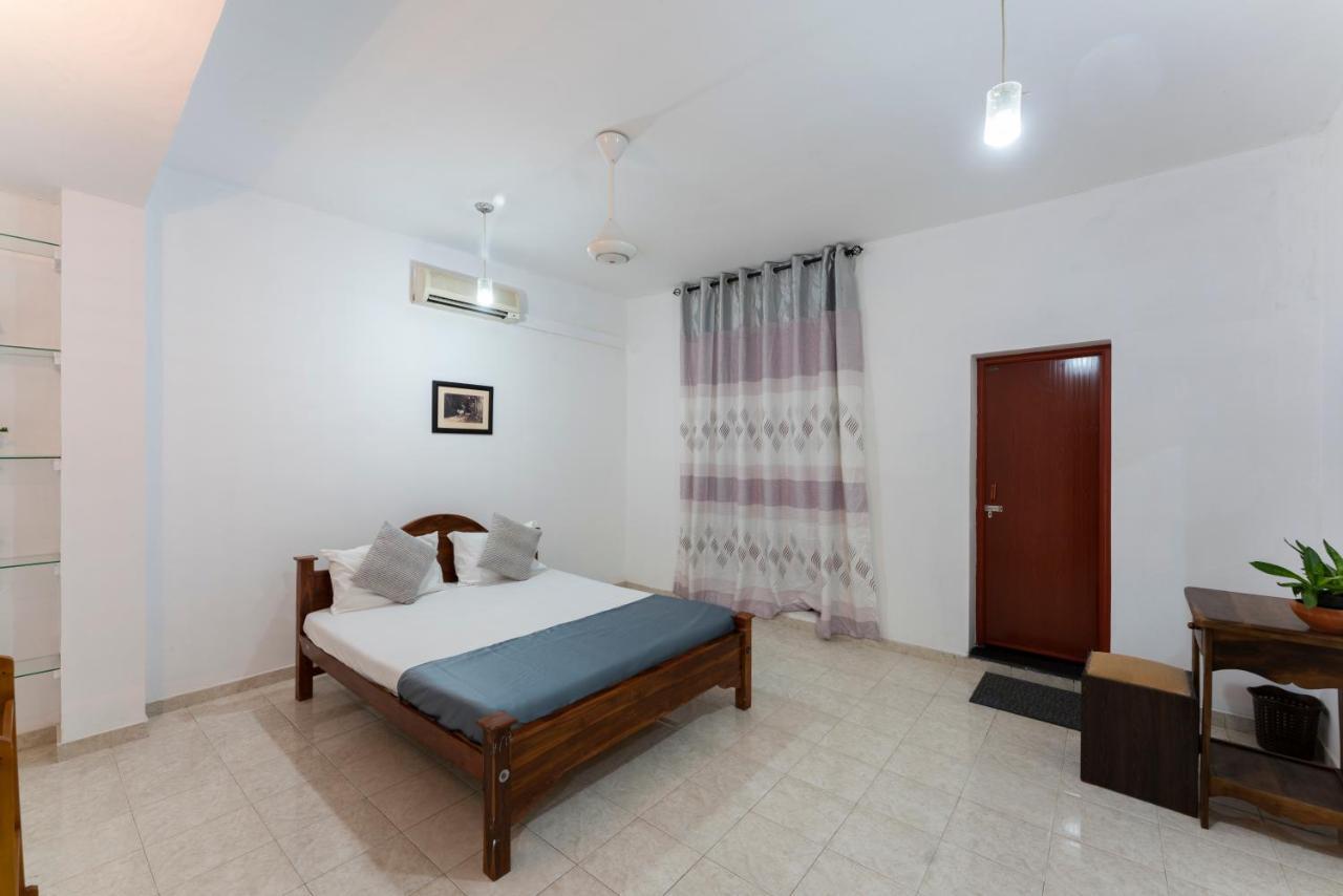 Gentz Residency & Restaurant Hotell Colombo Eksteriør bilde