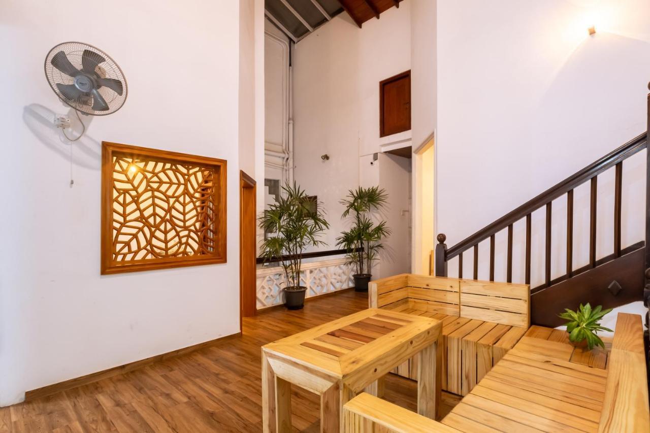 Gentz Residency & Restaurant Hotell Colombo Eksteriør bilde